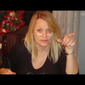 Meet your Posher, Kelly